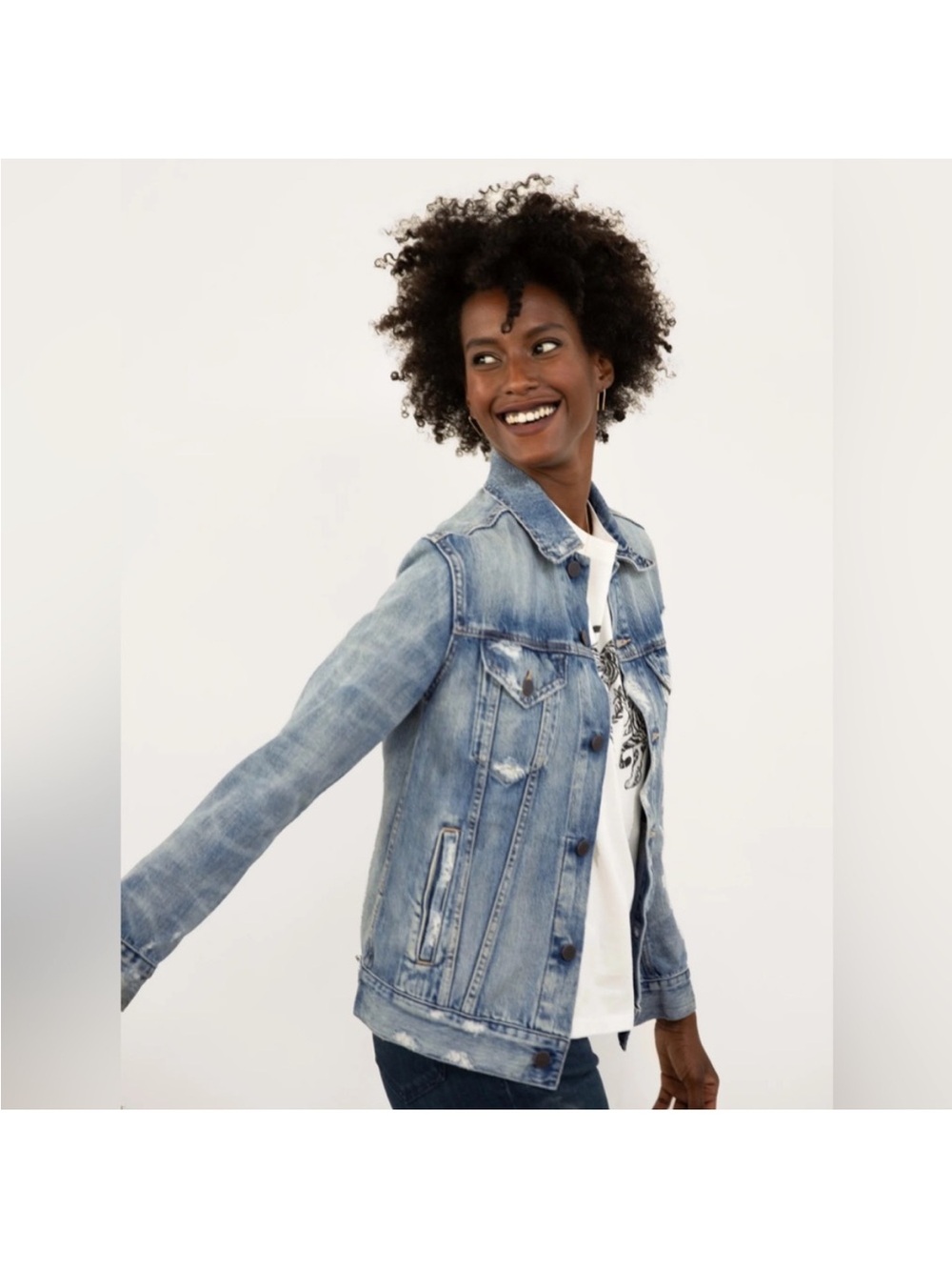Able merley Light Wash Blue Denim Jacket - Women's